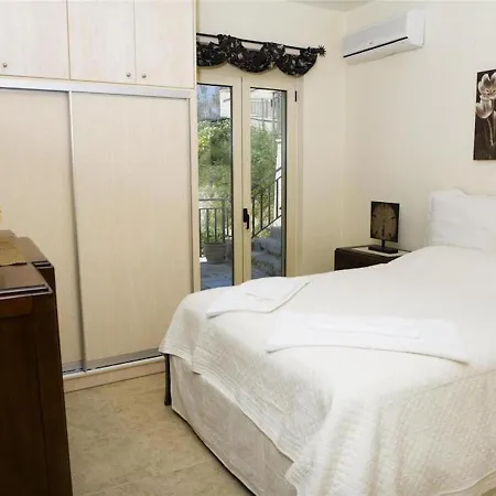 House For 8 Persons, With Swimming Pool * Rethymno